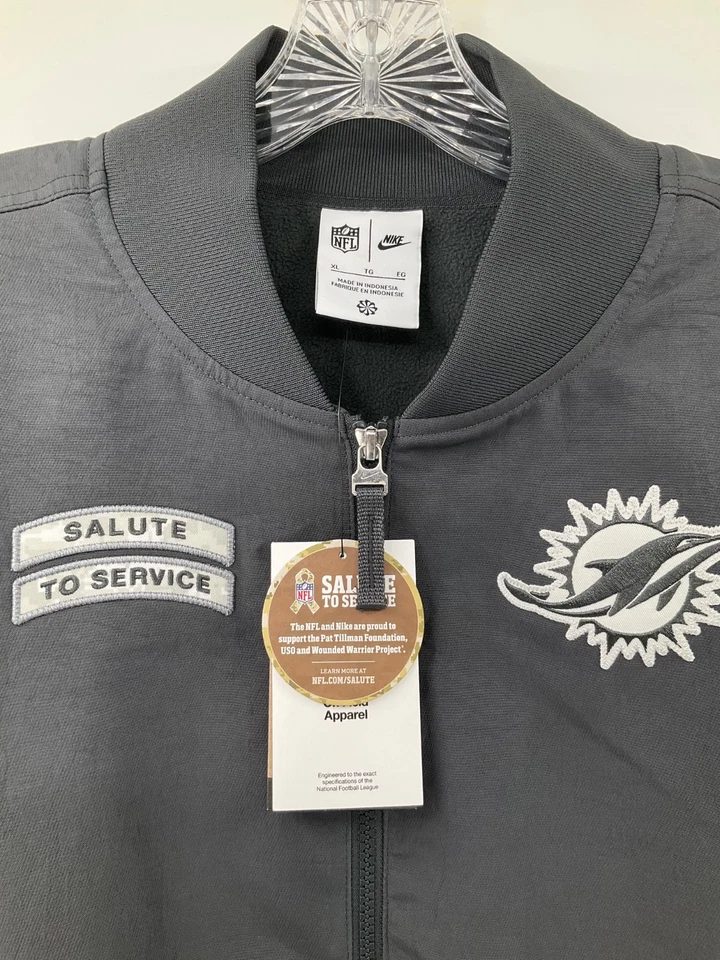 CHAQUETA BOMBER NIKE SALUTE TO SERVICE GRIS EMITIDA POR EL EQUIPO DE LOS MIAMI DOLPHINS ¡NUEVA! Foto 4 de 4
