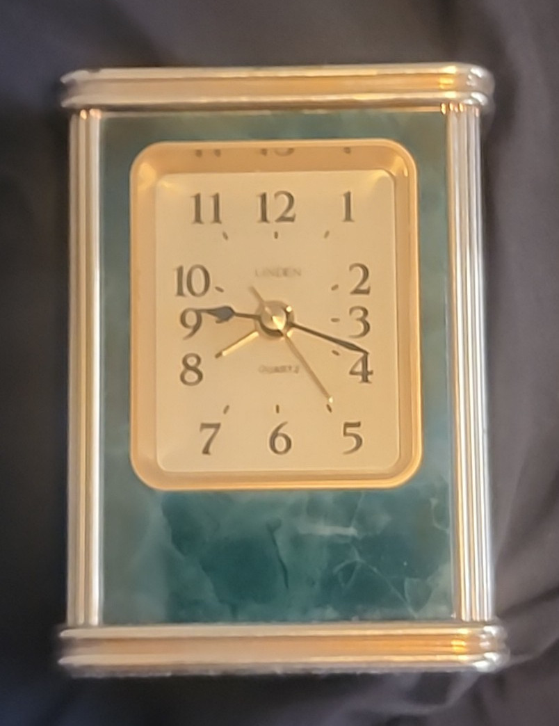 Gold Tone Case Green Marble  4" Works