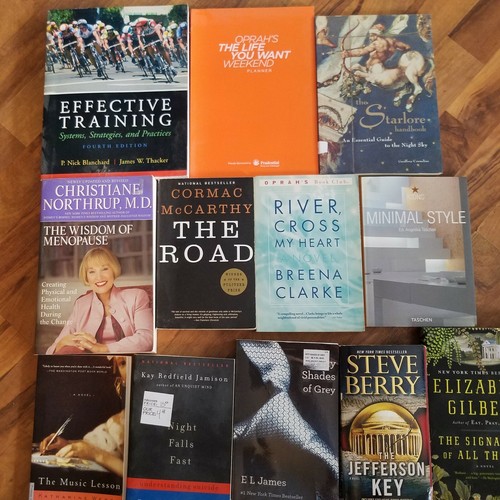 Lot Of 16 Paperback Books Romance Spiritual Diet Various effective Training WZ - Picture 4 of 5