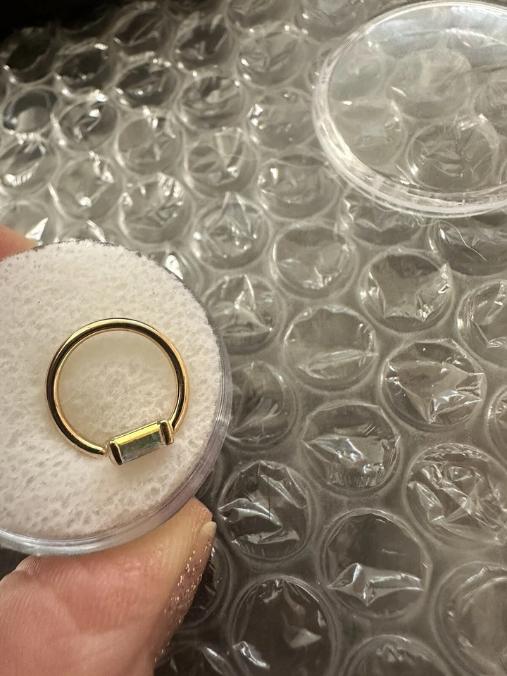 Anillo NorVoch Oro Amarillo 14k 16G 11/32 9MM Niebla Mercurio Baguette Gema Costura Foto 3 de 4