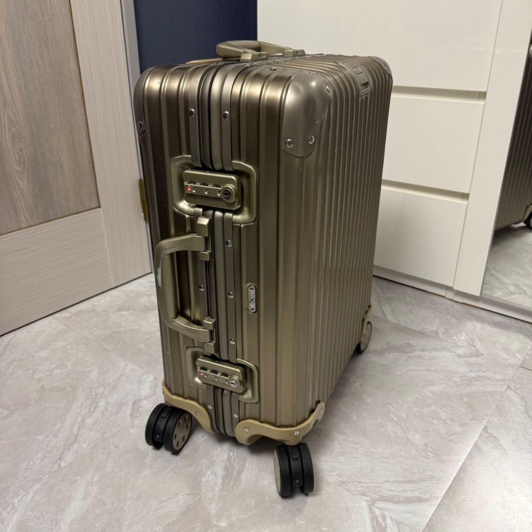RIMOWA　リモワ　シャンパンゴールド　45L 希少品 Rimowa Champagne Gold 45L 4 wheels Carry Case Suitcase | eBay