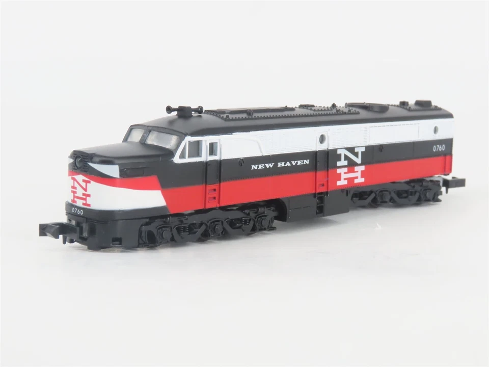 N Scale Con-Cor 0001-008517 NH New Haven "McGinnis" PA1 Diesel Passenger Set - Image 4 of 4