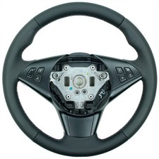 BMW E60 E61 E63 E64 M Lenkrad Lederlenkrad neu bezogen im Tausch Bj.bis 09.2005