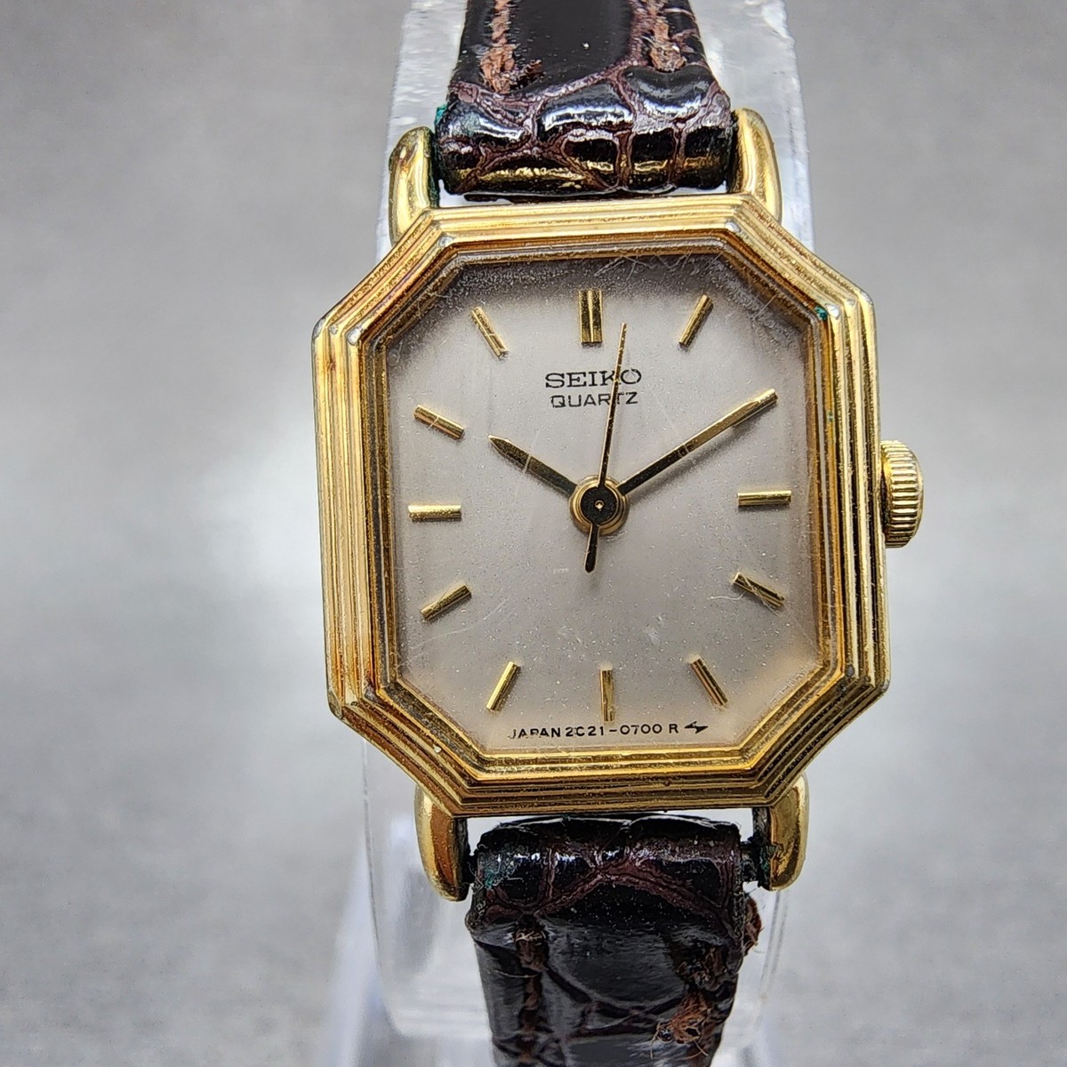 Seiko Tank Watch Women 16mm Gray Dial Gold Tone Octagon 2c21-5279