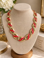 Vintage Napier Red Enamel Collar Gold tone Necklace 19  