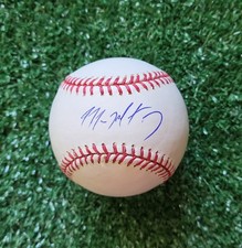 Check Out the World's Biggest Autographed Baseball Collection 13