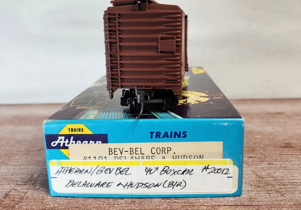 Delaware & Hudson RR 40' SD boxcar 20012 Bev Bel 1101 Owner Built w/ Kadee HO - Image 4 of 4