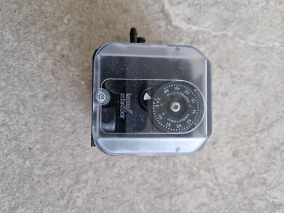 Krom Schröder 84444496 A1116 Luft Druckwächter