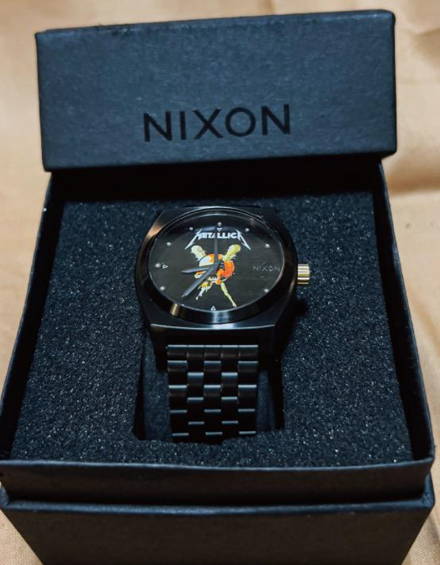 Sanitarium Wristwatch Nixon Metallica Master Of Puppets Watch
