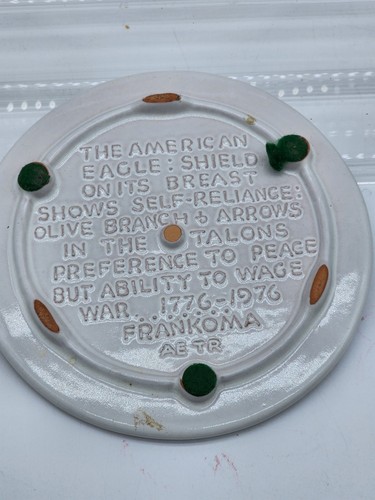 1976 Frankoma Pottery Trivet Tile American Eagle Shield USA White Bicentennial - Picture 2 of 2