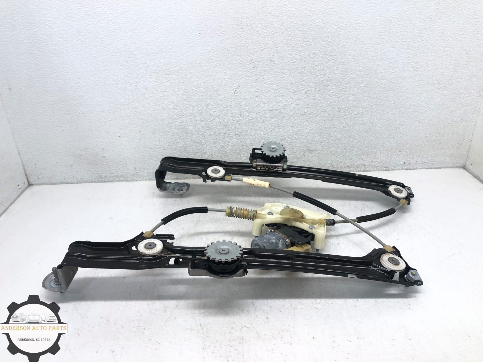 Maserati Levante 2017-2024 Rear Right Window regulator
