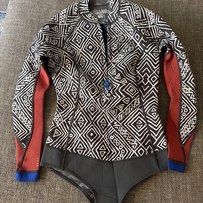 Billabong Women s Capsule Wetsuit Geometric Pattern