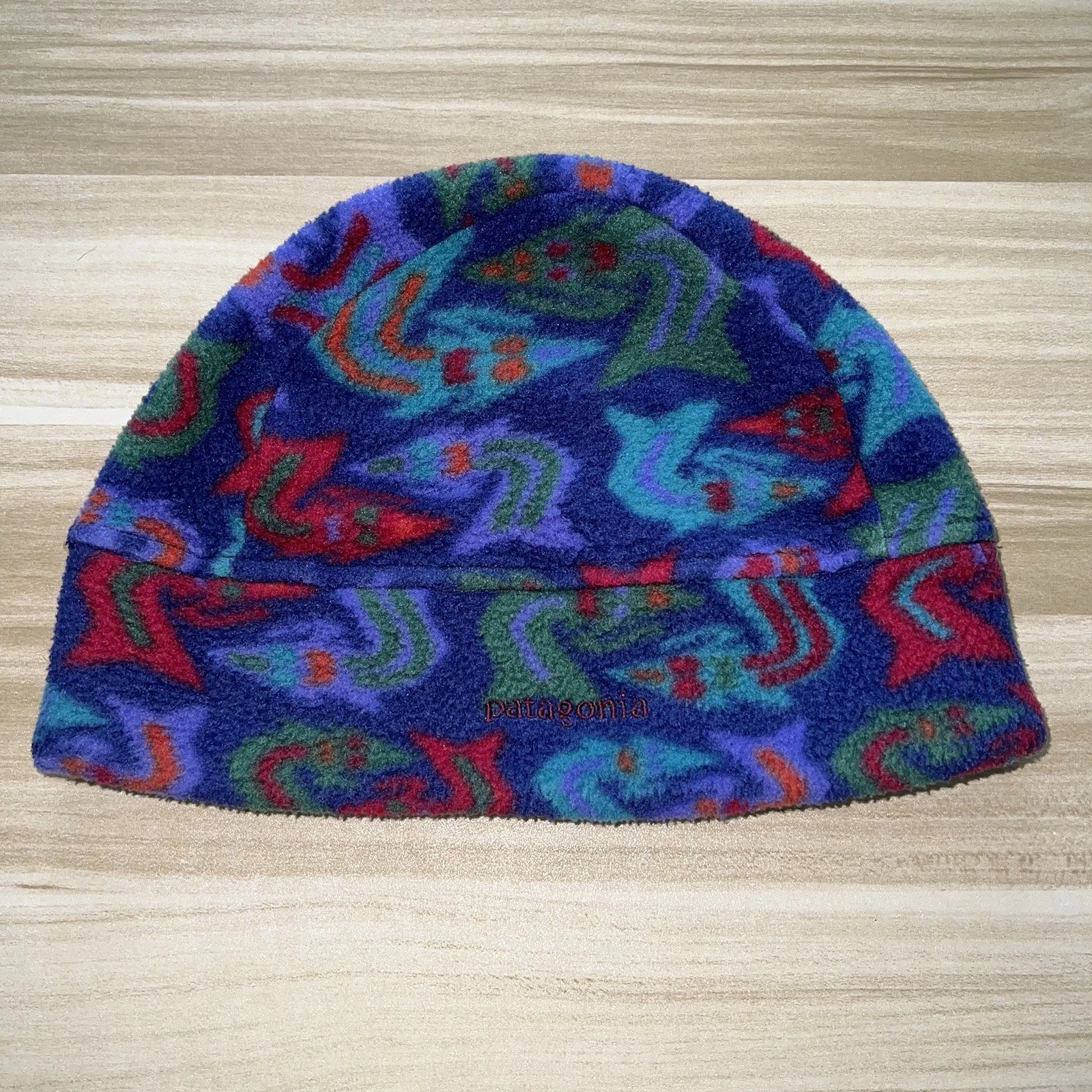 Vintage 90's Patagonia Synchilla Fleece Beanie Cap Hat Medium Patterned RARE
Opens in a new window o