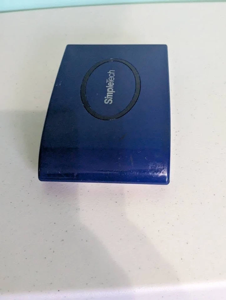 SimpleTech SimpleDrive 320GB USB 2.0 3.5" External Hard Drive for parts not test - Image 4 of 4