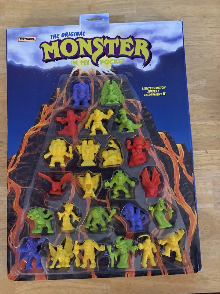 Matchbox Monster In My Pocket Monstrous 24 Pack Series 1 Assortment B - Image 2 of 4