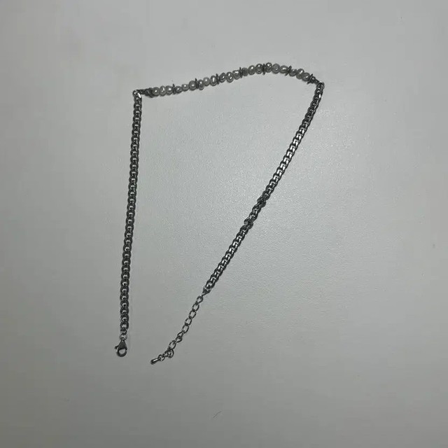 Belley Chain Pearl Necklace, Gently Used, Stylish