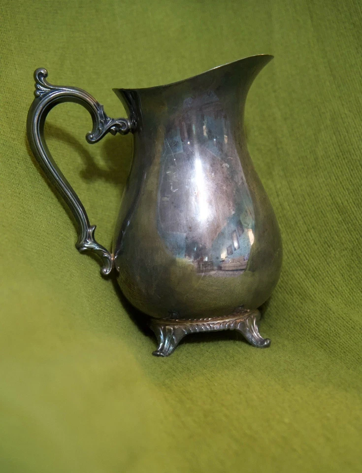 WM Rogers Silver plated water pitcher Footed Stand Vintage and ice guard - Image 3 of 4