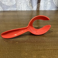 Tupperware Number 1334-12 Boiled Egg Lifter S...