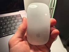 Apple Magic Mouse - Silver