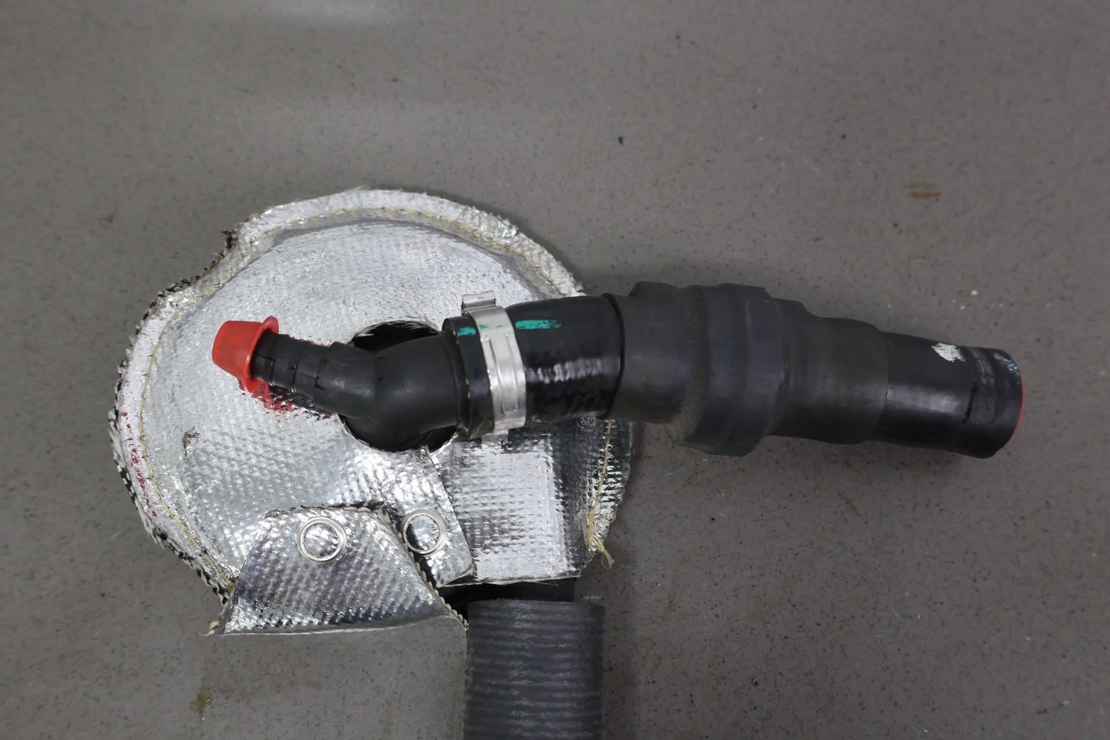 Bentley Continental Flying Spur 2006 Oil separator P/N 07C103495