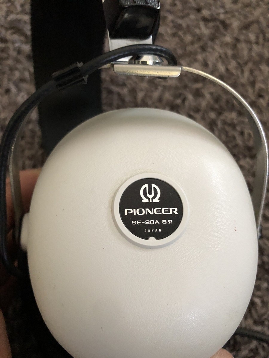Pioneer SE-20A 8 Ohm Vintage Headphones-Oversized 1970's Retro