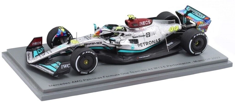 1:43 SPARK MODELLINO AUTO F1 FORMULA 1 MERCEDES W13 LEWIS HAMLTON GP MIAMI 2022 - Immagine 4 di 4