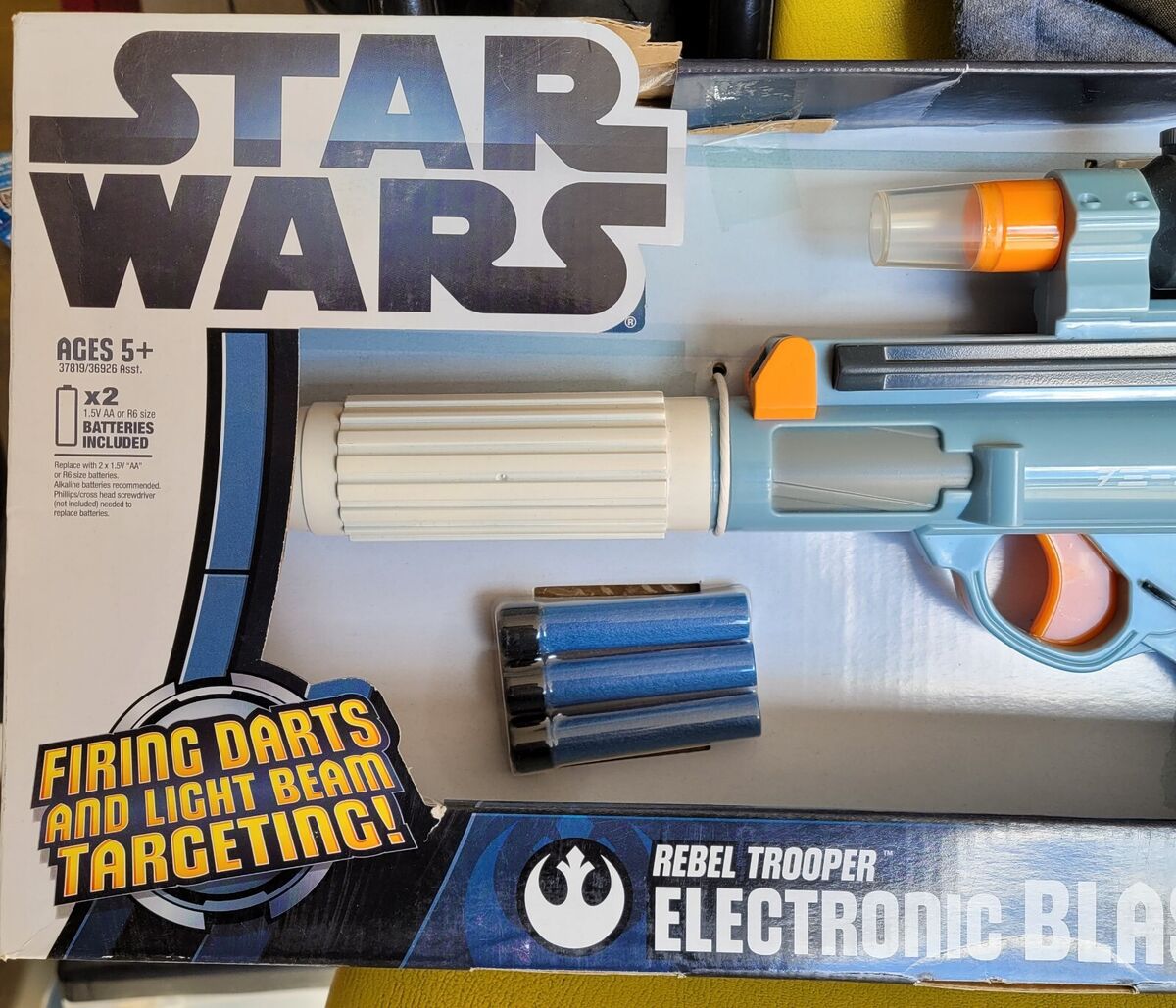 Hasbro Star Wars Rebel Trooper Electronic Blaster New In Box Hasbro Star Wars Rebel Trooper Electronic Blaster New In Box