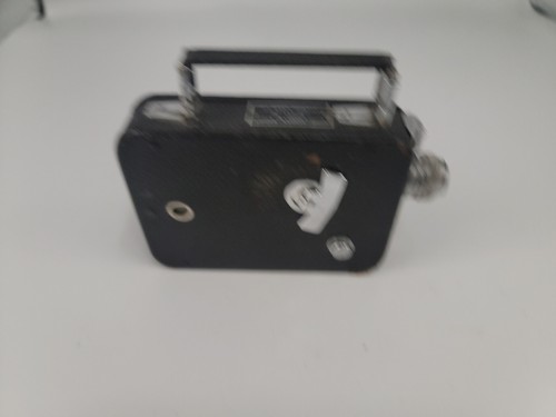 Vintage Cine-Kodak Eight Model 60 8mm Movie Camera Made in U.S.A - Picture 3 of 6