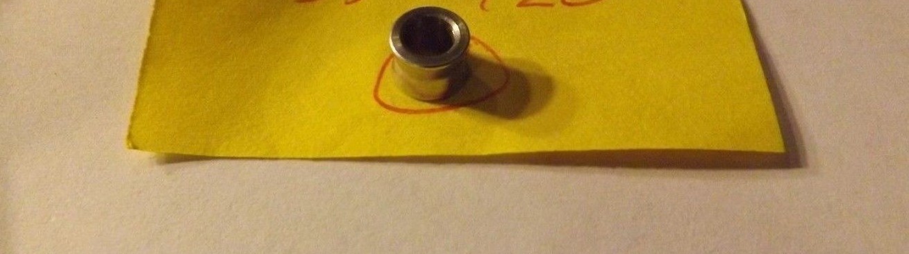1 Penn 240GR FISHING REEL Line Roller NOS 35-240