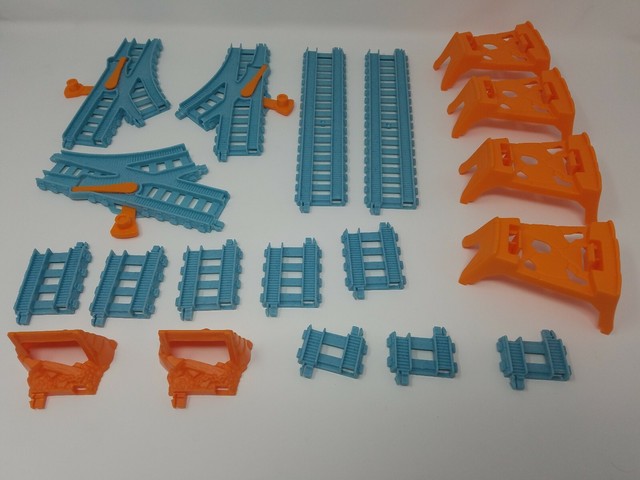 trackmaster blue mountain track bucket