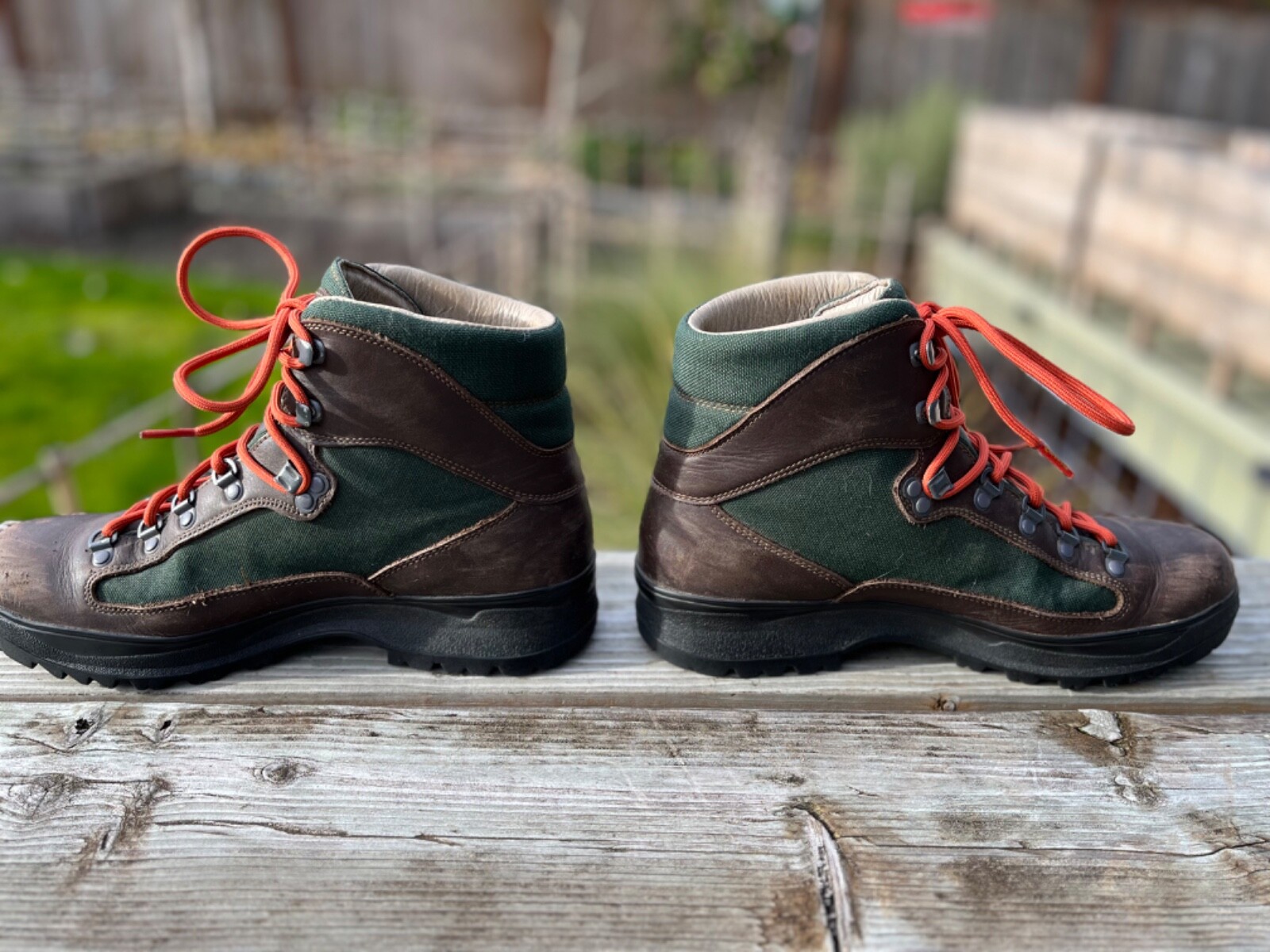 LL BEAN Men's Cresta GORETEX Hiking Boots, Leather, Size 9, Medium D