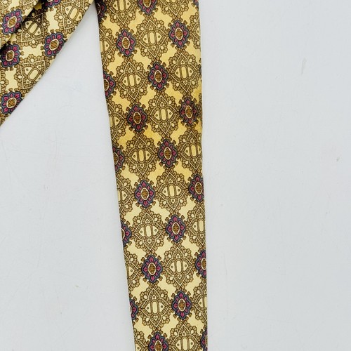 Vintage Yves Saint Laurent 100% Silk Tie Necktie Geometric RARE - Picture 14 of 16