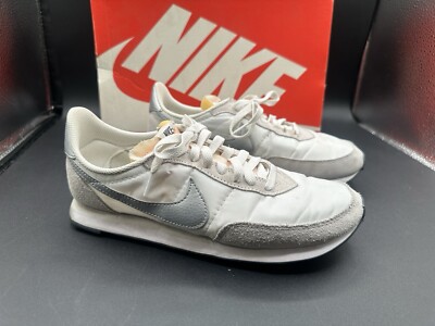 Size 9 Women s - Nike Waffle Trainer 2 Sneakers White Metal Silver (Preowned)