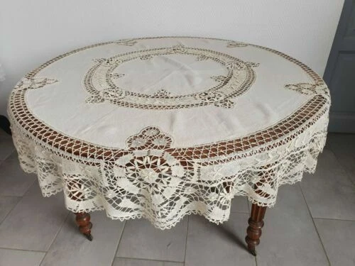 Textiles du XIXe siècle nappes beige