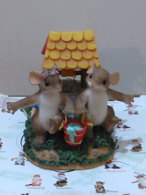 Fitz And Floyd Charming Tails Figurine ''A Fetching Couple'' #89-328 Figure w/box