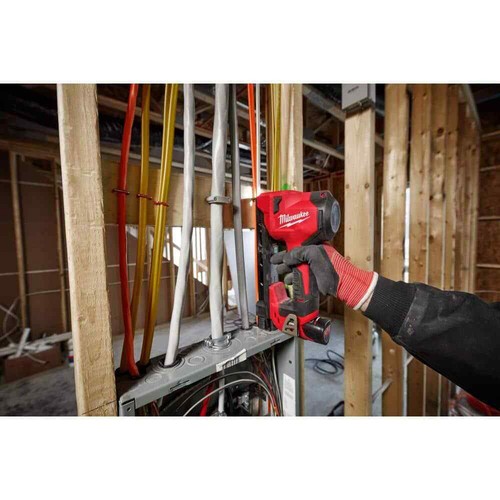 Supporto per cavi Milwaukee 1" plastica resistente isolato 600 per scatola (confezione da 4) - Foto 6 di 6