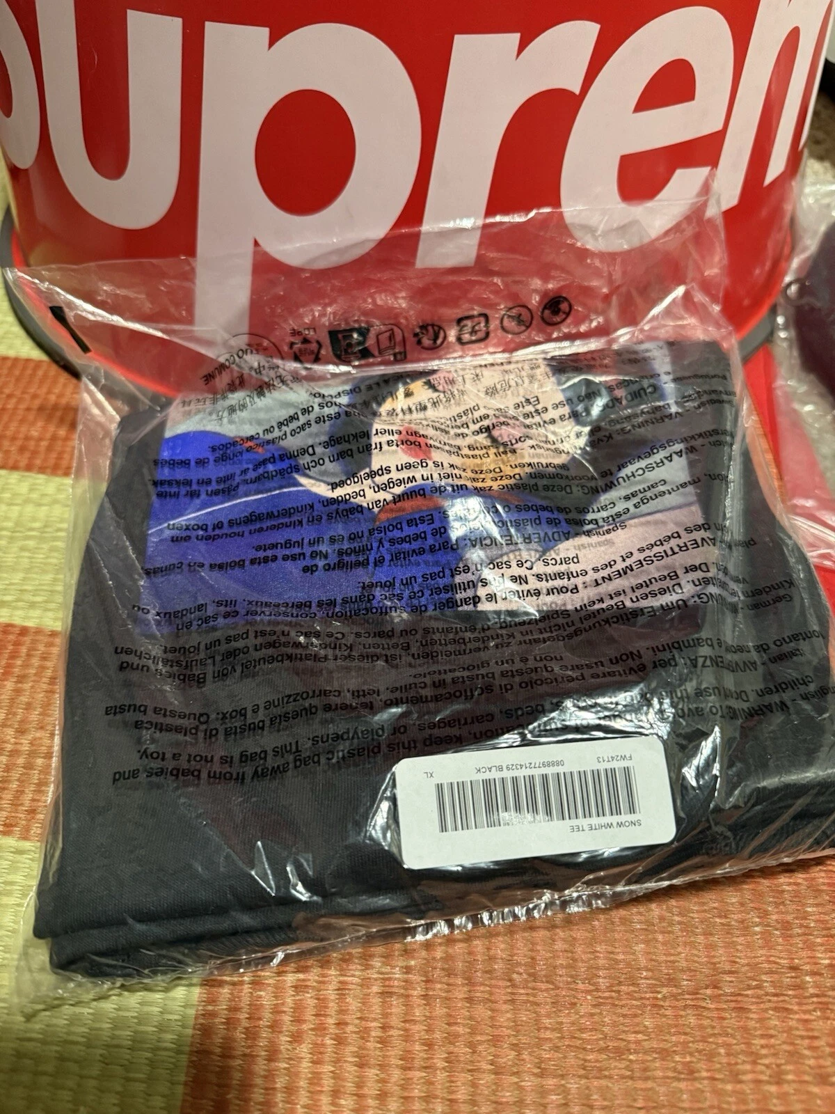 Tee shirt blanc neige Supreme (XL)