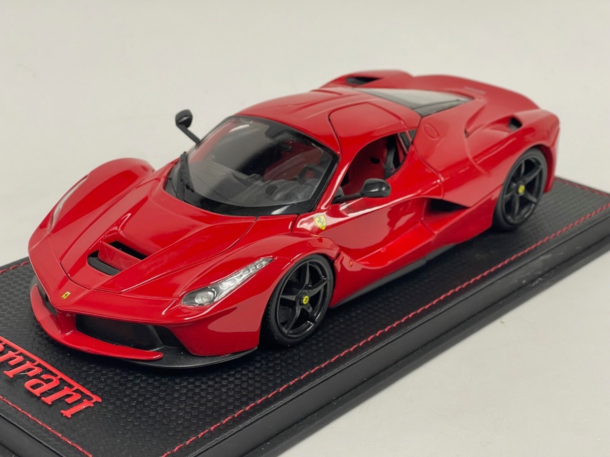 1/18 Maisto Special Edition Ferrari La Ferrari red custom leather