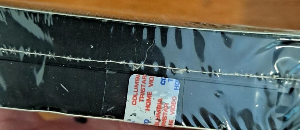 Close Encounters of the Third Kind (VHS 1998 Collector's Edition) Spielberg NEW  - Image 4 of 4