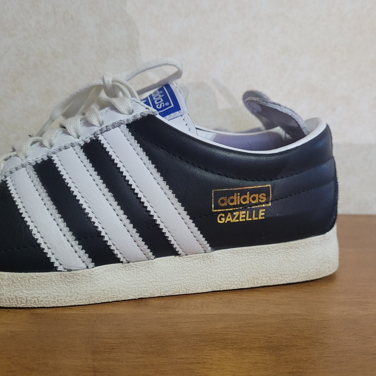 Adidas Gazelle Vintage Black Leather FU9658 UK 5.5 White Gold 