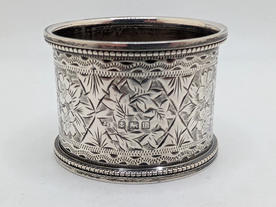 古董英国纯银餐巾戒指 "G" 首字母,编号 "2",日期为 1911 年 — 第 2/4 张图片