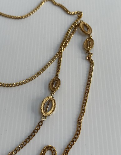 VTG VERY LONG 54” GOLD TONE NECKLACE WITH OVAL FILIGREE SPHERAS - Picture 14 of 17