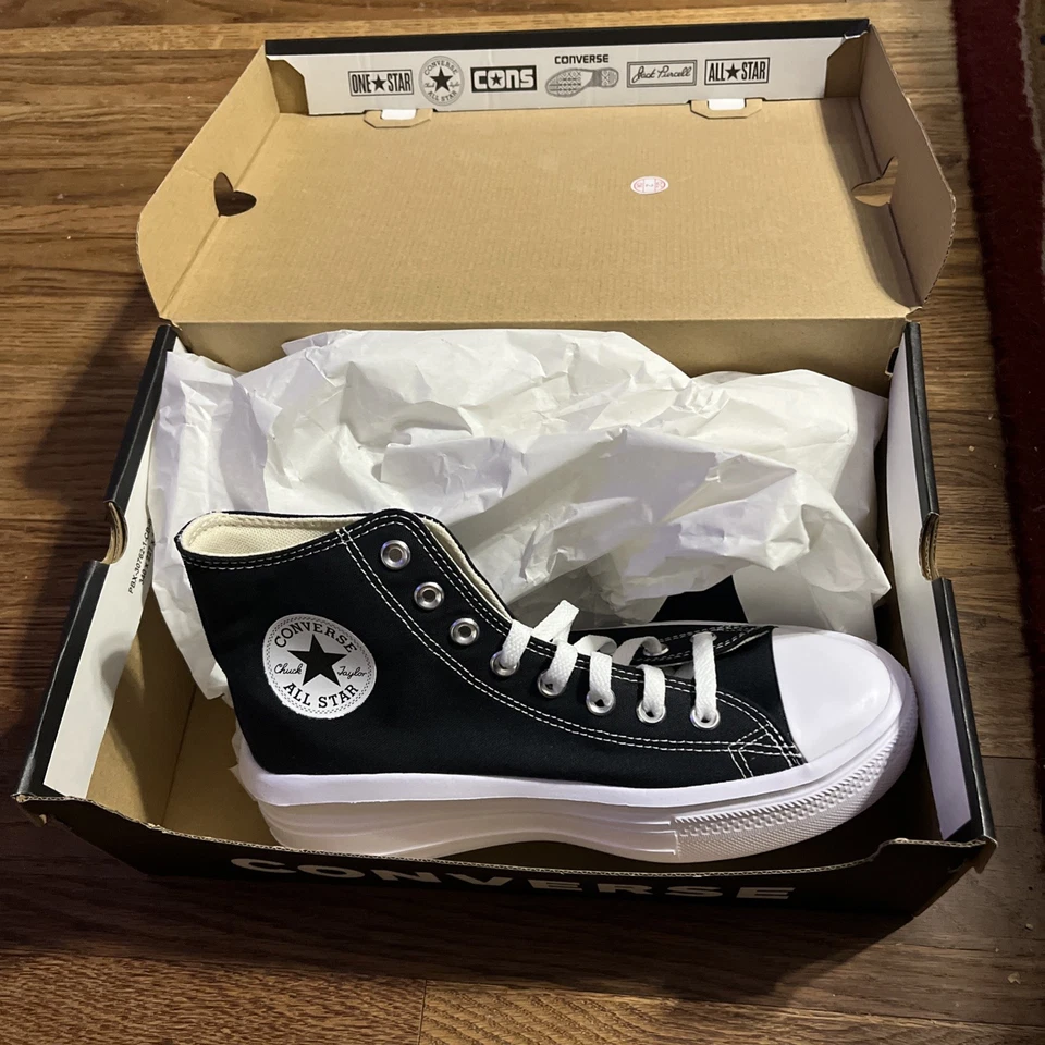 匡威女式 CTAS Move Hi 尺码 9.5 黑色/天然象牙白运动鞋全新 — 第 3/4 张图片