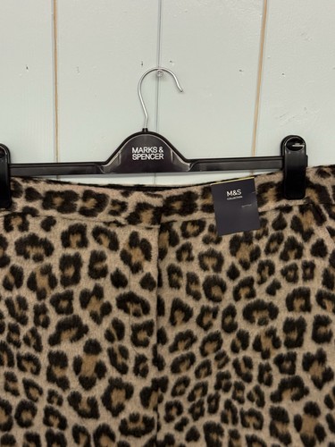 M&S Skirt Size 16 Animal Print Furry Fluffy Lined Smart Casual BNWT RRP £35 - Picture 3 of 6