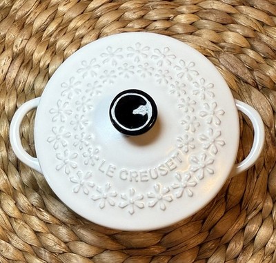 Mini-cocotte Fleur en céramique | Le Creuset FR