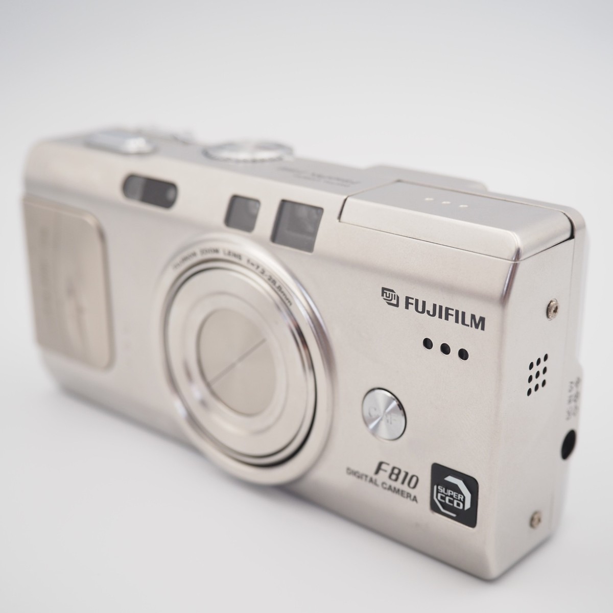 N Mint] FUJIFILM FinePix F810 Silver Digital Camera 6.3MP w