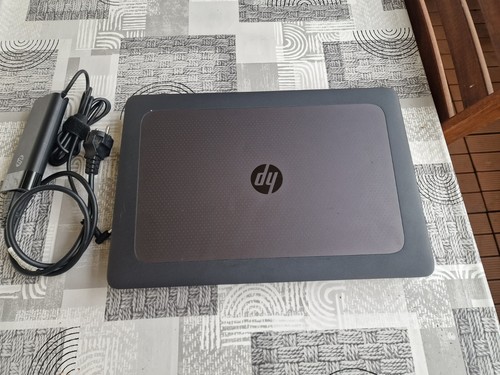 HP Z Book 15 G3 i7-6820HQ 64GB RAM 256GB Quadro M2000M Win11 - Foto 4 di 7