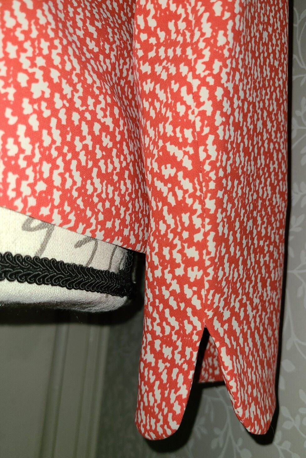 Pendleton orange & white abstract pattern full zi… - image 9