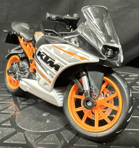Maisto 1/18 2021 KTM RC 390 Racing Race Competition Motorcycle Model Bike Loose - Picture 4 of 11