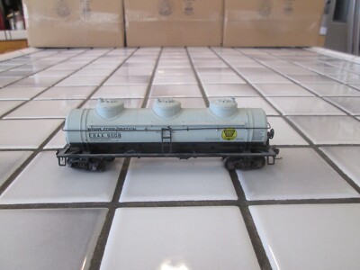 ATHEARN ETHYL CORP. 3 DOME TANK CAR HO SCALE